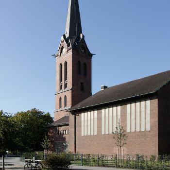 Emmaus-Kirche