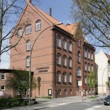 {Ganztagsschule Fährhausstraße
